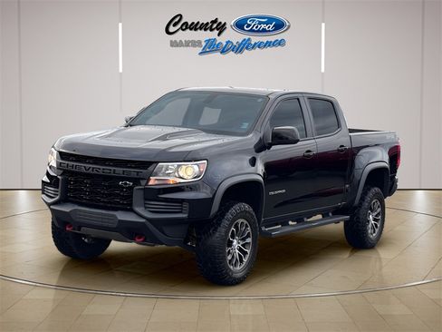 Used 2022 Chevrolet Colorado ZR2 image 2