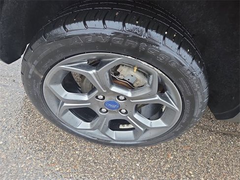 Certified 2018 Ford EcoSport SES w/ SES Cold Weather Package image 17