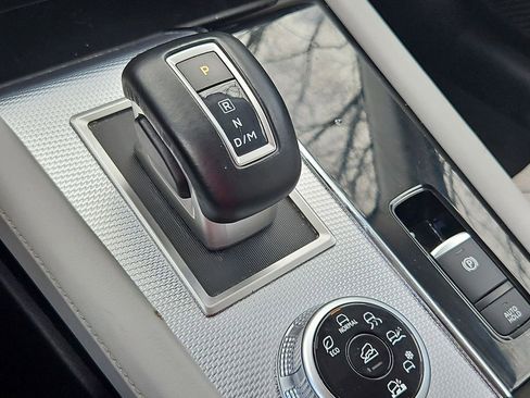 Used 2024 Mitsubishi Outlander SEL image 20