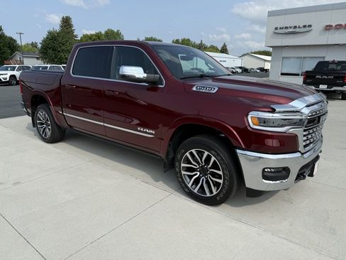 Used 2025 RAM 1500 Limited AWD/4WD image 1