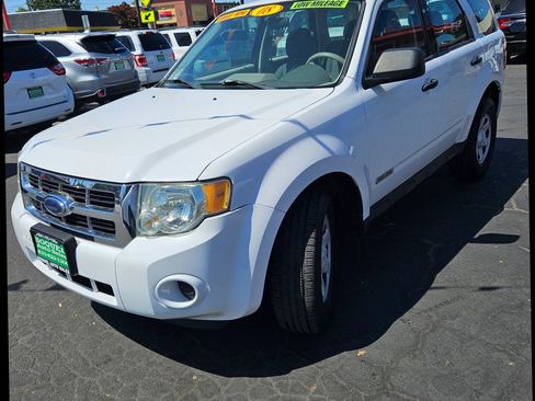 Used 2008 Ford Escape XLS image 4