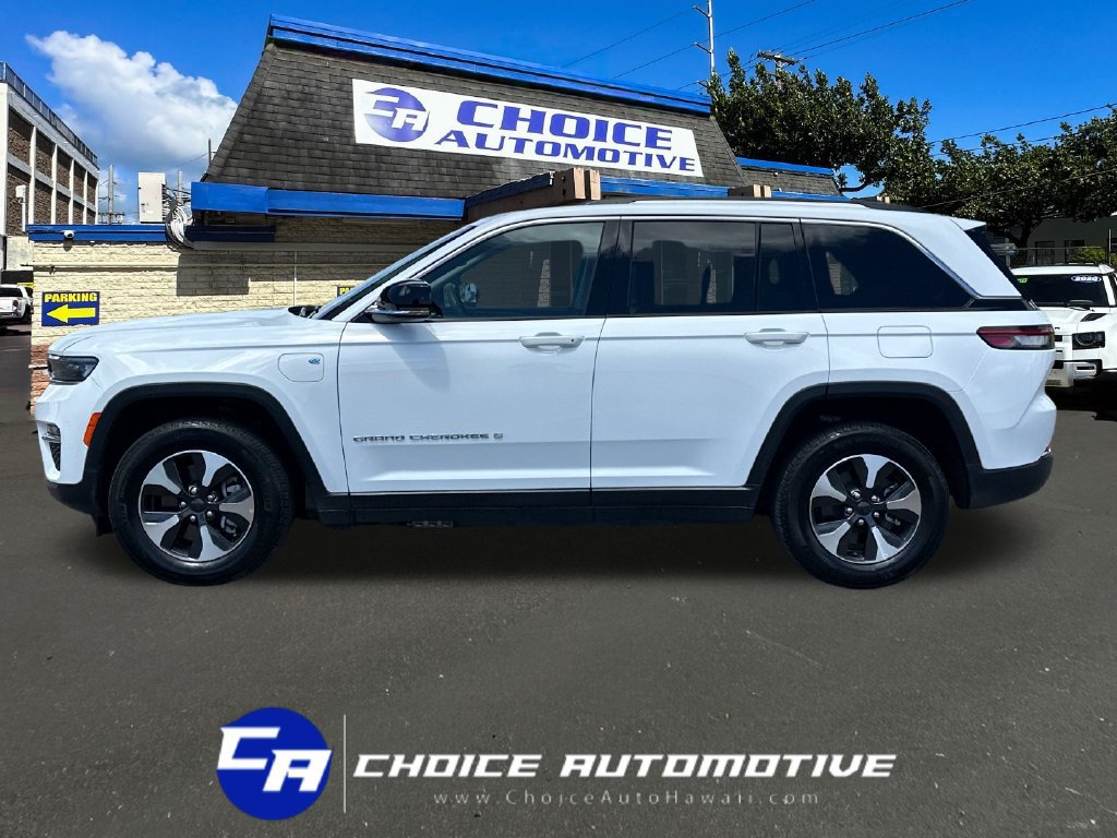 Used 2024 Jeep Grand Cherokee Limited 4xe AWD/4WD image 3