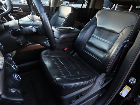 Used 2018 GMC Yukon XL Denali w/ Denali Ultimate Package image 39