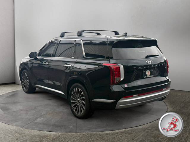 Used 2023 Hyundai Palisade Calligraphy w/ Winter Package AWD/4WD image 5