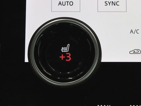 Used 2023 Land Rover Range Rover Evoque R-Dynamic S image 38