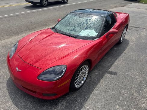 Used 2008 Chevrolet Corvette Coupe w/ Preferred Equipment Group RWD image 13