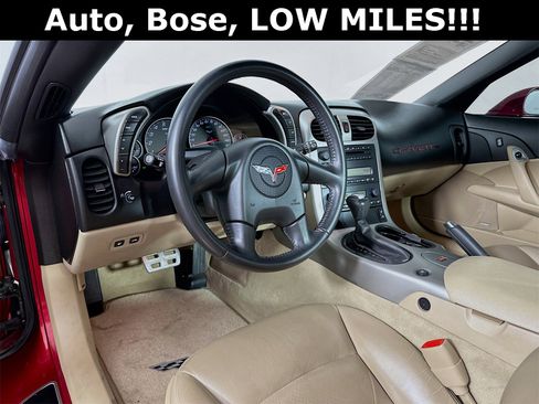 Used 2005 Chevrolet Corvette Coupe w/ Preferred Equipment Group image 10