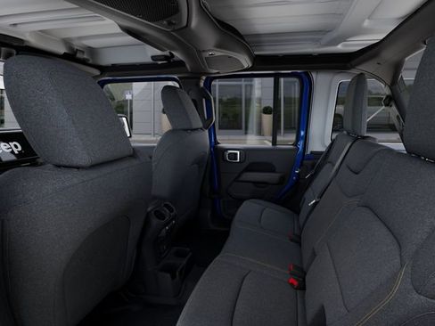 New 2026 Jeep Wrangler Unlimited Sahara AWD/4WD image 24