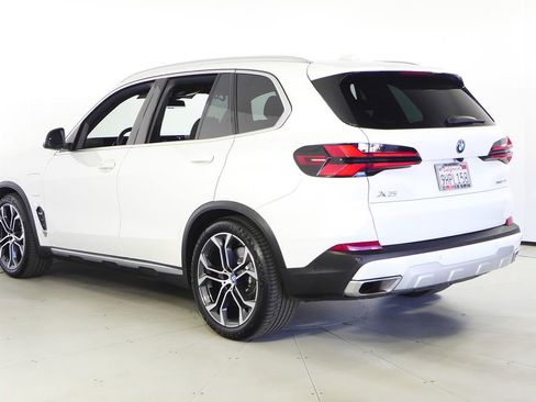 Certified 2024 BMW X5 xDrive50e w/ Parking Assistance Package image 9