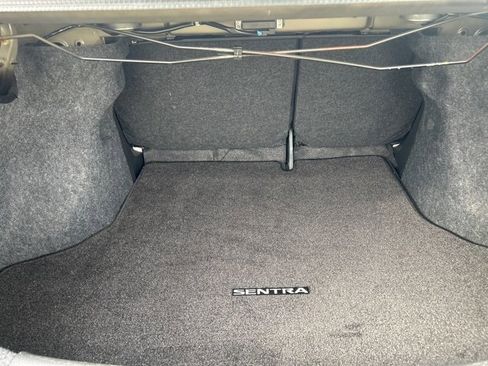 Used 2017 Nissan Sentra SR w/ Protection Package image 12