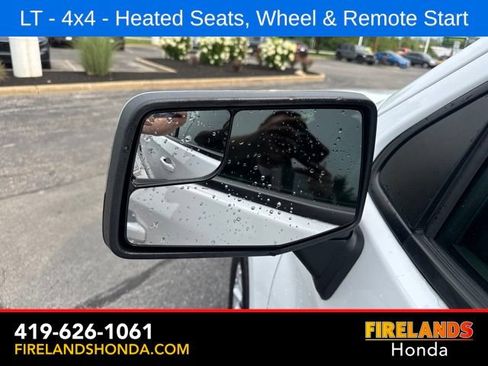 Used 2024 Chevrolet Silverado 1500 LT AWD/4WD image 16