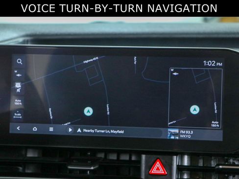 Used 2025 Kia Carnival FWD image 18