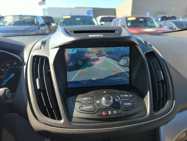 Used 2016 Ford Escape SE w/ Equipment Group 201A FWD image 40