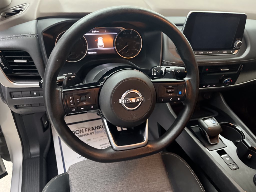Used 2022 Nissan Rogue SV AWD/4WD image 15