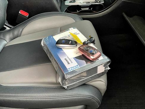 Used 2022 Subaru Ascent Onyx Edition image 14