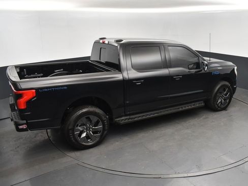 Used 2024 Ford F150 Lightning Lariat image 27