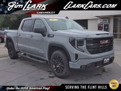 Used 2024 GMC Sierra 1500 Elevation