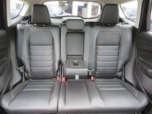 Used 2017 Ford Escape Titanium AWD/4WD image 23