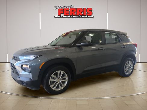 Used 2021 Chevrolet TrailBlazer LS FWD image 1