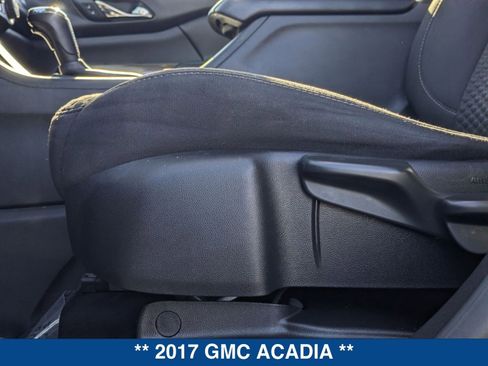 Used 2017 GMC Acadia SLE image 24