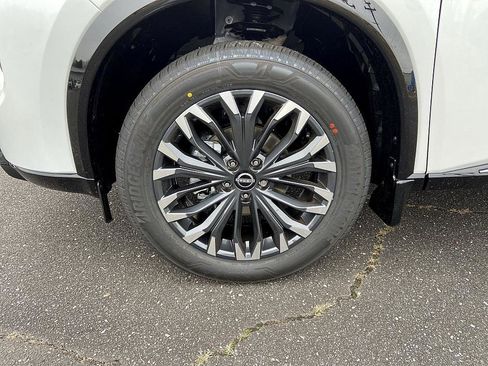 New 2026 Nissan Rogue Platinum image 8