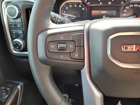 Used 2021 GMC Sierra 1500 Elevation image 32