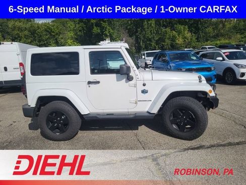 Used 2012 Jeep Wrangler Sahara AWD/4WD image 6