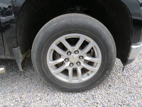 Used 2019 Chevrolet Silverado 1500 LT w/ All-Star Edition image 16