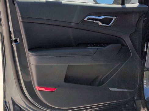 New 2026 Kia Sportage EX image 22