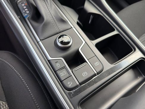 New 2026 Kia Sorento LX image 12