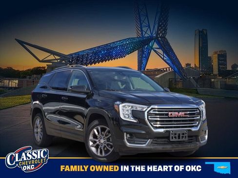 Used 2023 GMC Terrain SLT AWD/4WD image 1