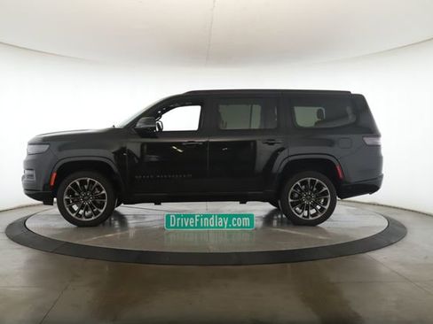 Used 2025 Jeep Grand Wagoneer Series II Obsidian w/ Quick Order Packagew 28T image 9