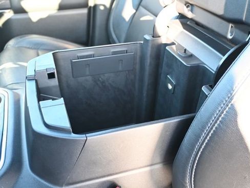 Used 2020 Chevrolet Silverado 1500 LTZ image 25