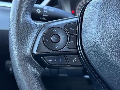 Certified 2022 Toyota Corolla LE image 18