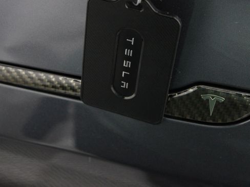 Used 2021 Tesla Model 3 Standard Range Plus RWD image 16