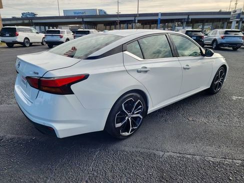 Used 2024 Nissan Altima 2.5 SR image 5