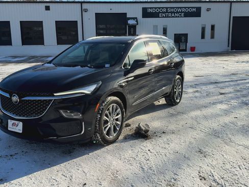 Certified 2024 Buick Enclave Avenir w/ Avenir Technology Package image 5