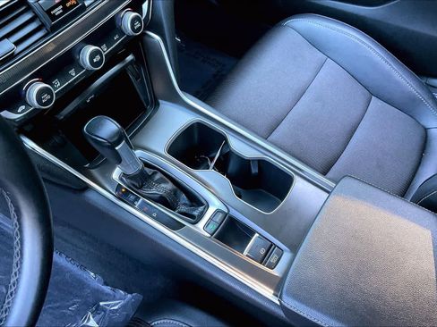Used 2020 Honda Accord Sport image 15