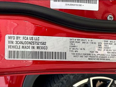 Used 2025 Jeep Compass Trailhawk w/ Trailer Tow Group AWD/4WD image 18