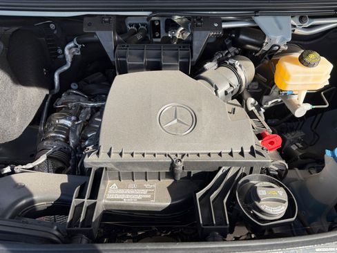 New 2025 Mercedes-Benz Sprinter 2500 image 22
