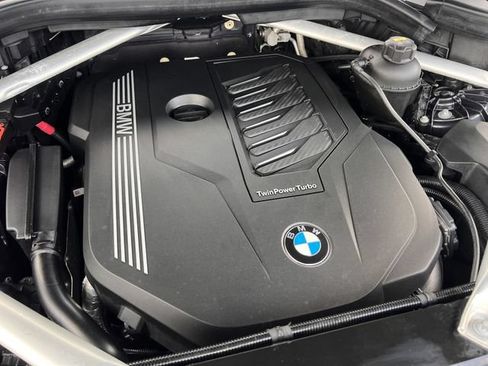 Used 2019 BMW X5 xDrive40i w/ M Sport Package AWD/4WD image 35