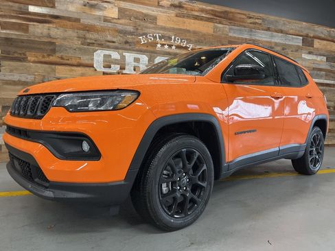 New 2026 Jeep Compass Latitude image 12