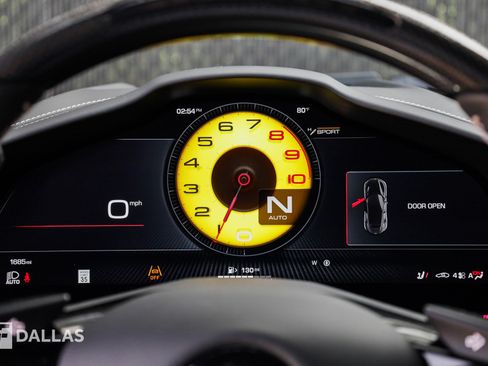 Used 2026 Ferrari Purosangue AWD/4WD image 31