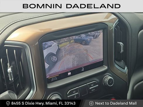 Used 2019 Chevrolet Silverado 1500 High Country image 32