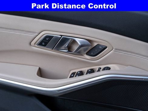 Used 2020 BMW 330i Sedan w/ Convenience Package image 12
