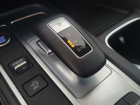 Certified 2025 INFINITI QX60 Luxe AWD/4WD image 30