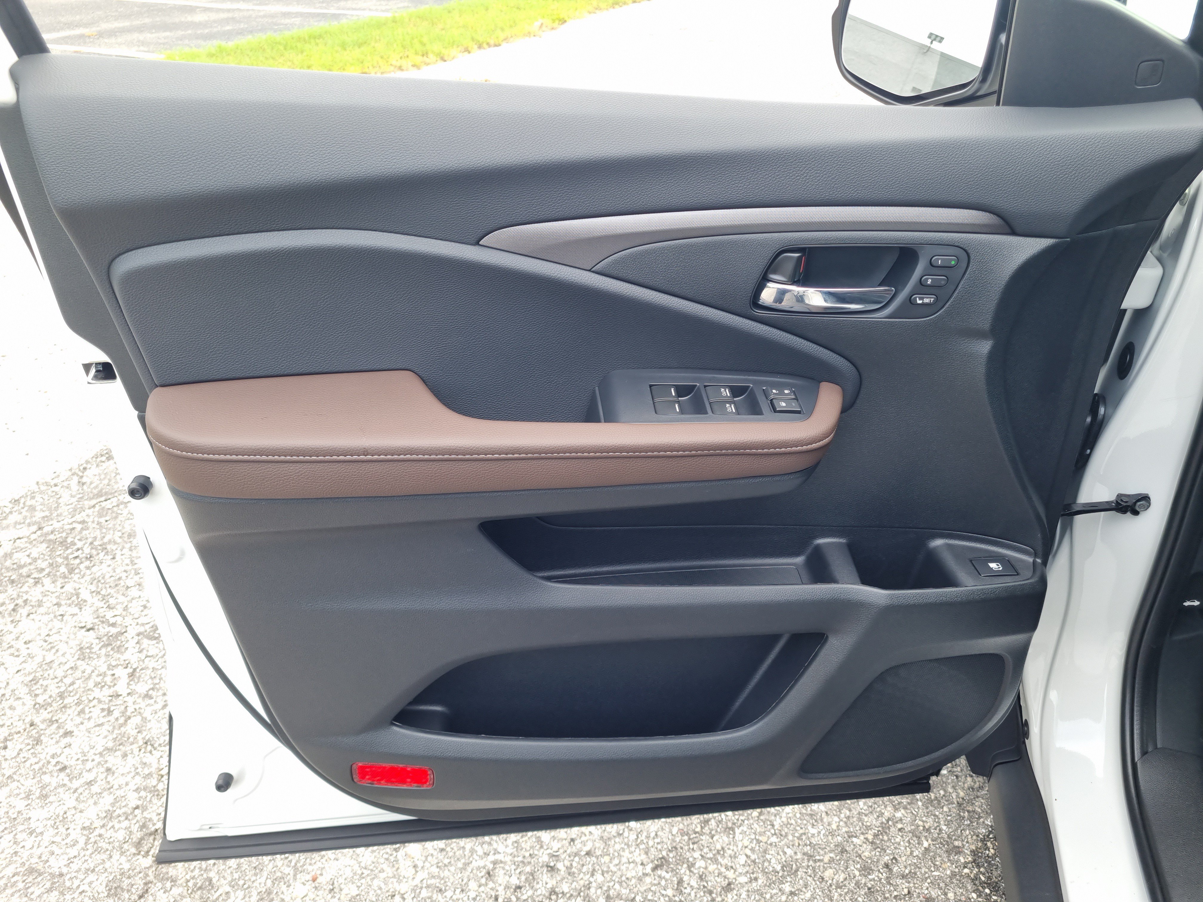 New 2026 Honda Ridgeline RTL image 25