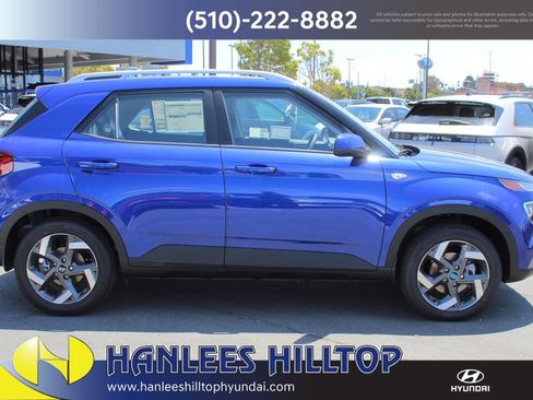 New 2025 Hyundai Venue Limited image 5