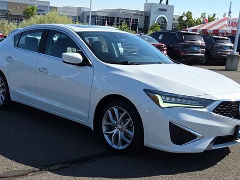 Used 2019 Acura ILX FWD image 2