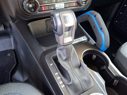 Used 2023 Ford Bronco Black Diamond image 15